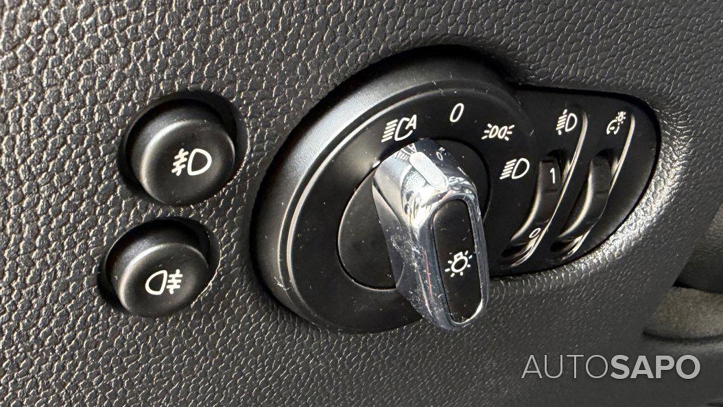 MINI One Standard de 2016