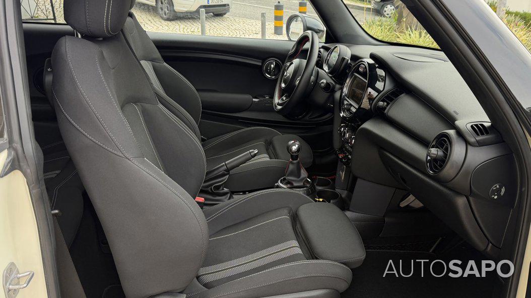 MINI One Standard de 2016