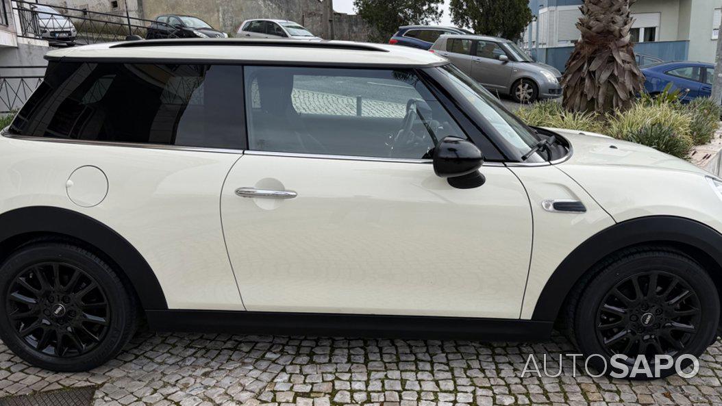 MINI One Standard de 2016