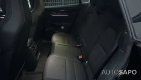 Porsche Macan de 2025