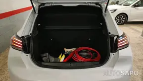 Peugeot E-208 de 2025