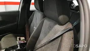 Peugeot E-208 de 2025