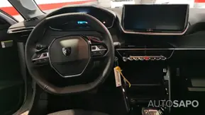 Peugeot E-208 de 2025