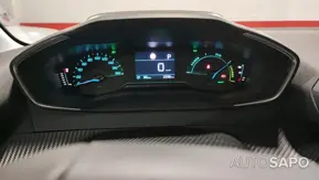 Peugeot E-208 de 2025