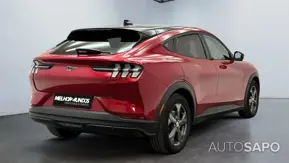 Ford Mustang Mach-E de 2023