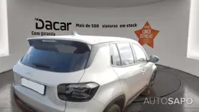 Jeep Avenger 54 kWh Summit de 2025