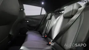 Peugeot e-2008 de 2023