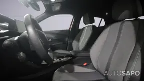 Peugeot e-2008 de 2023