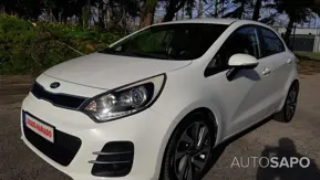 Kia Rio 1.1 CRDi TX de 2015