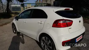 Kia Rio 1.1 CRDi TX de 2015