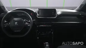 Peugeot e-2008 de 2023