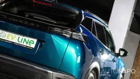 Peugeot e-2008 de 2025