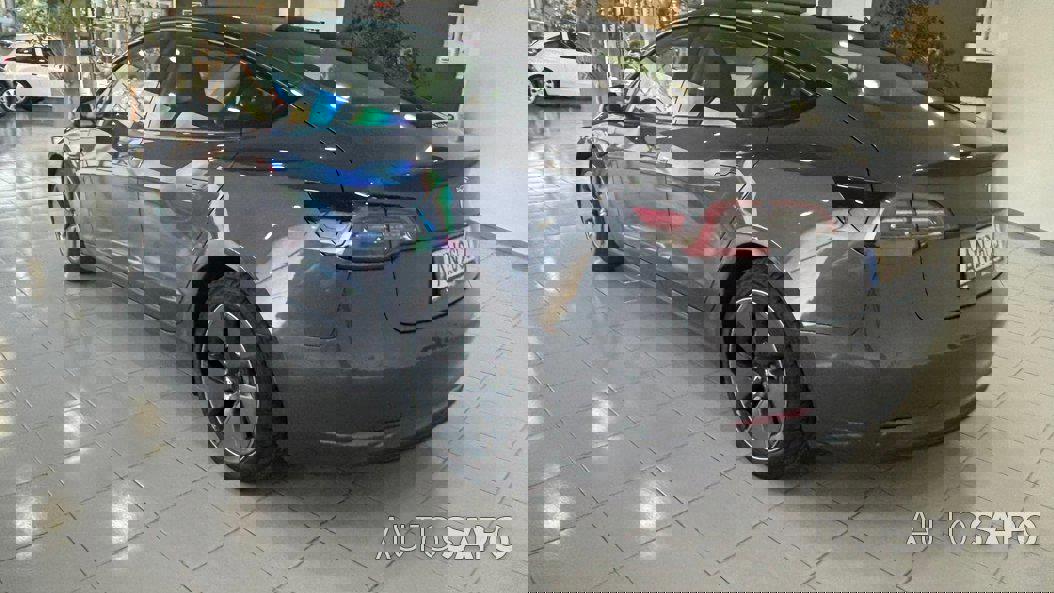 Tesla Model 3 de 2021