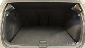 Volkswagen Golf de 2024