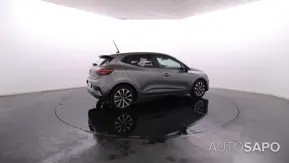 Mitsubishi Colt de 2024