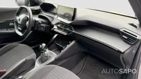 Peugeot 2008 1.2 PureTech Active de 2024