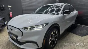 Ford Mustang Mach-E de 2023