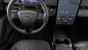 Ford Mustang Mach-E de 2022