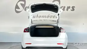 Tesla Model 3 Standard Range Plus RWD de 2019