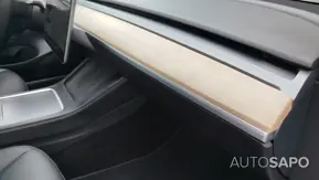Tesla Model 3 Standard Range Plus RWD de 2021