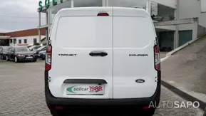 Ford Transit Courier de 2024