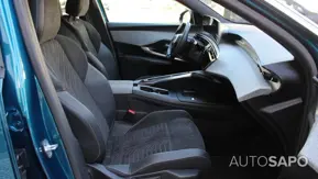 Peugeot e-3008 de 2024