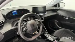 Peugeot E-208 de 2024