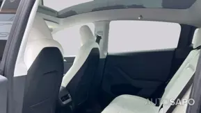 Tesla Model Y de 2024