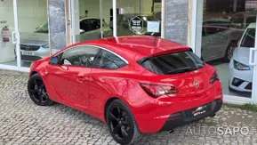 Opel Astra de 2015