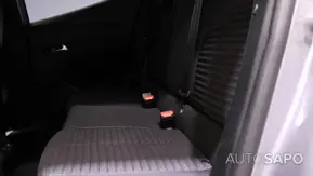 Peugeot e-2008 de 2024