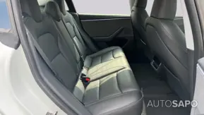 Tesla Model 3 de 2024