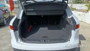 Jaguar F-Pace de 2016