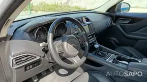 Jaguar F-Pace de 2016
