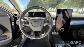 Ford Mustang Mach-E de 2023