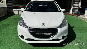 Peugeot 208 de 2014