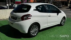 Peugeot 208 de 2014