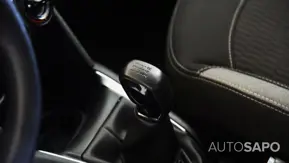 Peugeot 208 de 2015