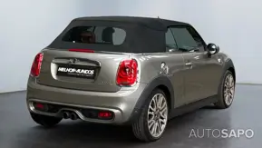 MINI Cabrio de 2016