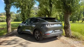 Ford Mustang Mach-E de 2023
