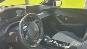 Peugeot E-208 GT de 2021