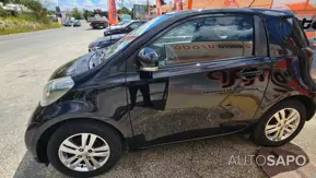 Toyota iQ de 2011