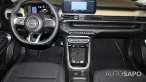 Jeep Avenger 54 kWh Summit de 2025
