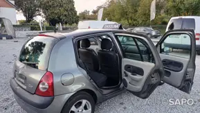 Renault Clio 1.2 16V Expression de 2003