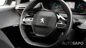 Peugeot E-208 de 2023