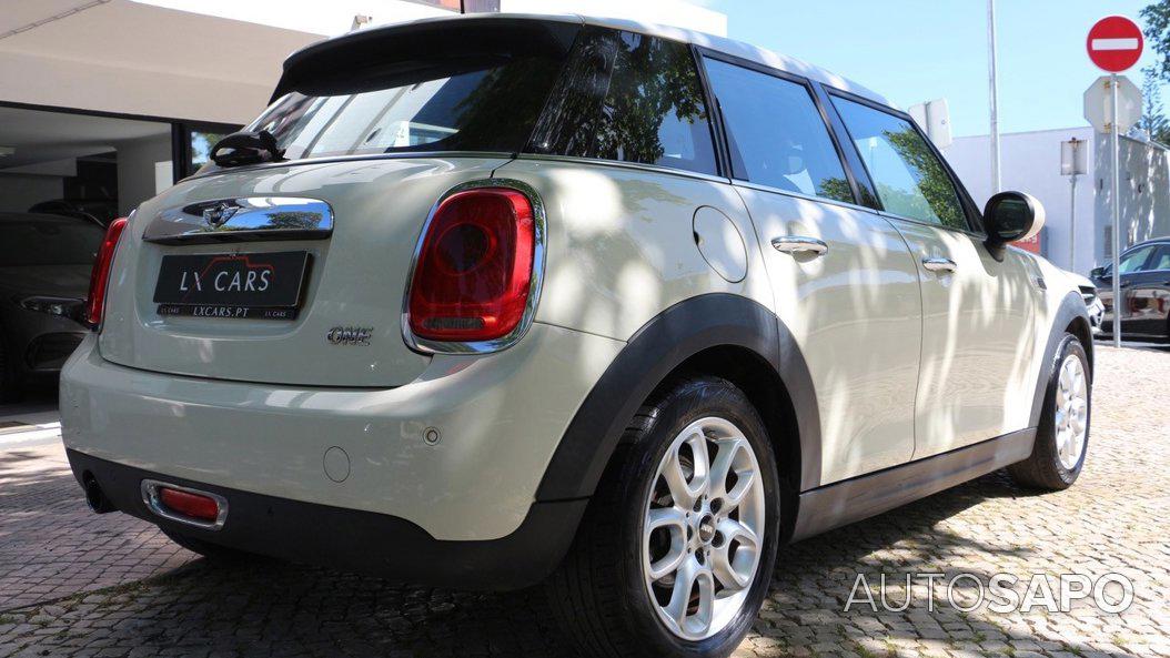 MINI Cooper de 2016