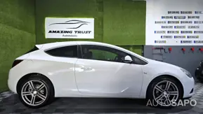 Opel Astra de 2015