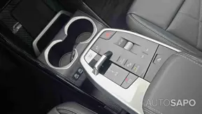 BMW iX1 eDRIVE20 de 2025