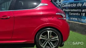 Peugeot 208 de 2014