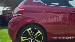 Peugeot 208 de 2014