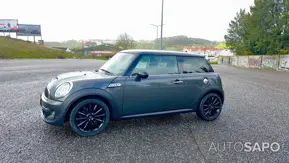 MINI Cooper de 2011